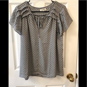 Max studio boho flutter sleeve top